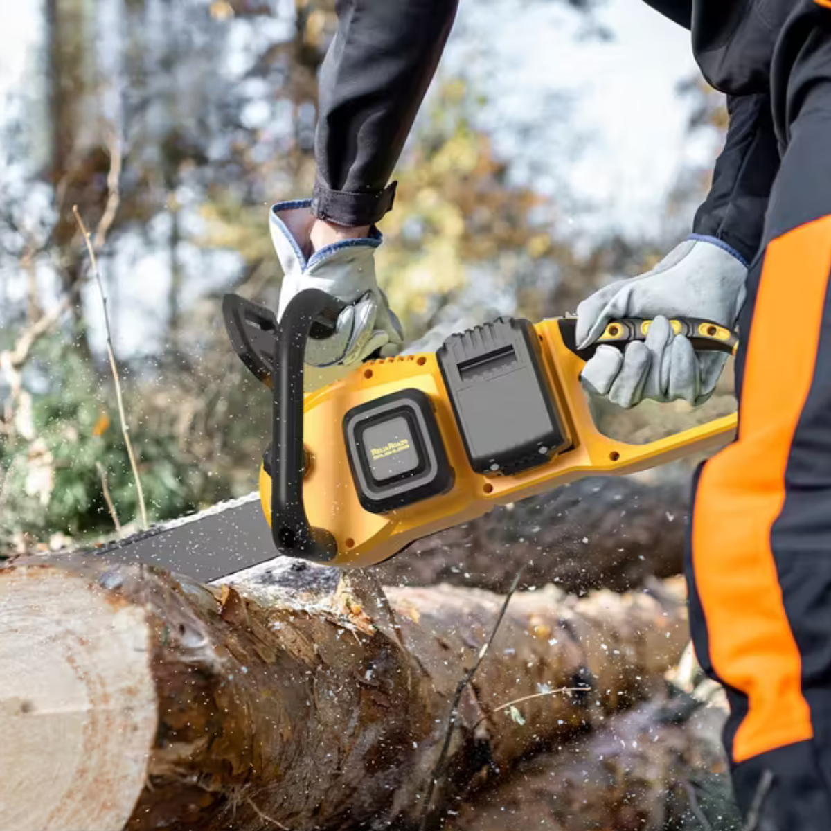 ™Trak | מסור שרשרת אלחוטי עם סוללה